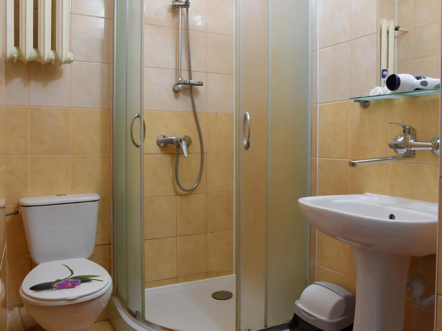 Hotel Dobre Miejsce Dom Rekolekcyjny Varsovia 2*,  Polonia
